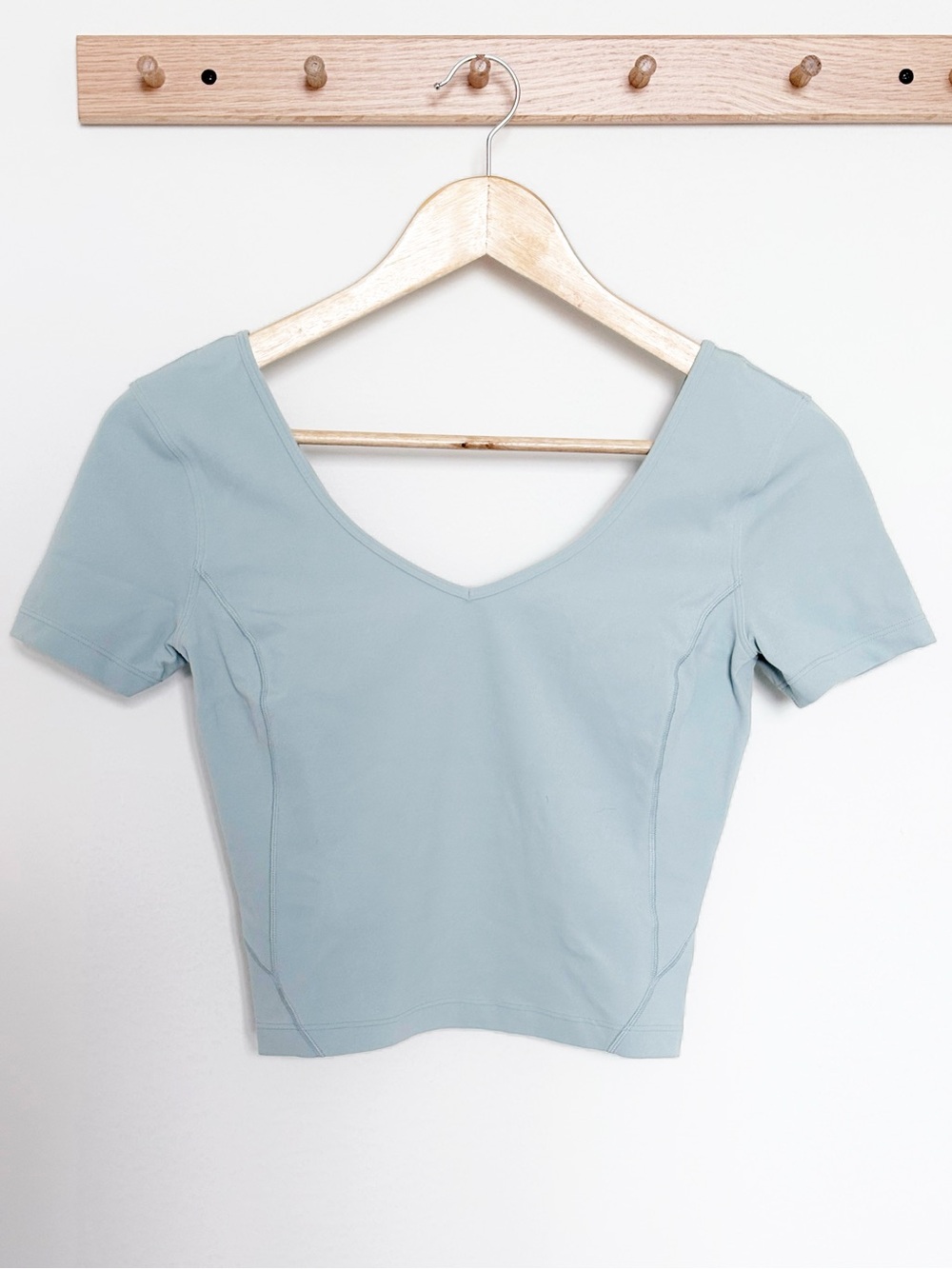 lululemon Align T-Shirt Silver Blue Size 4 Short Sleeve Nulu Top